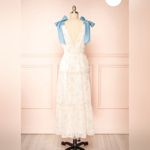 Storia Camila Floral Midi Dress Medium New with Tags - Picture 3 of 10